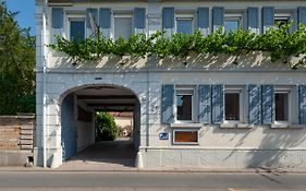 Gästezimmer im Weingut Wolf